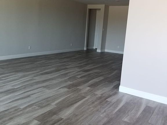 4th image of 928 Estelle Dr