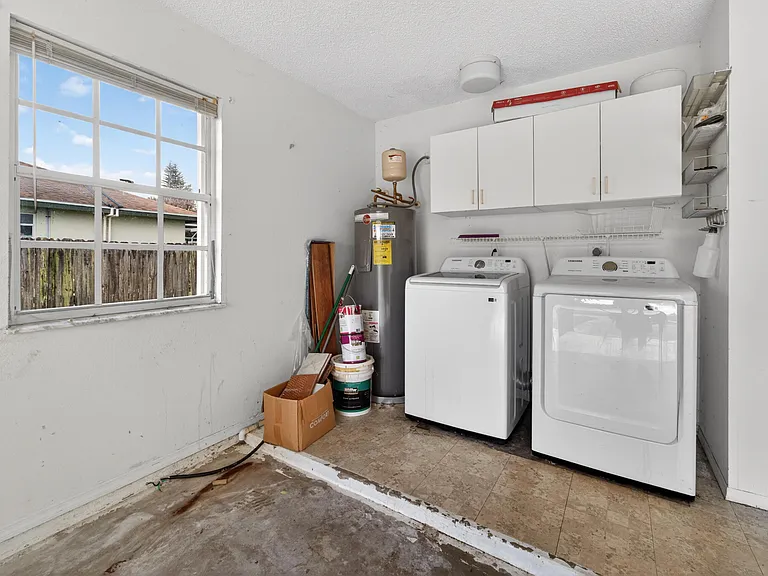 6956 NW Jorgensen Rd — Photo 19
