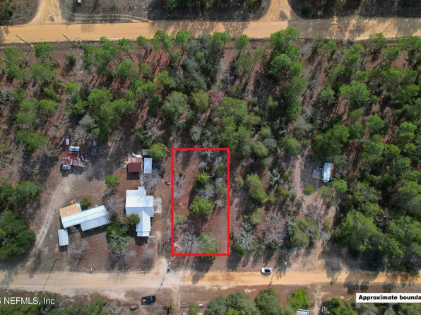 121 REVERE Avenue, Interlachen, FL 32148