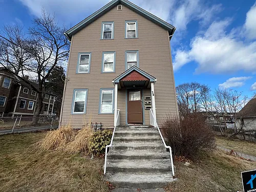 24 Whipple St Photo 1