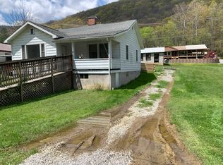 19 2nd Ave E, Big Stone Gap, VA 24219