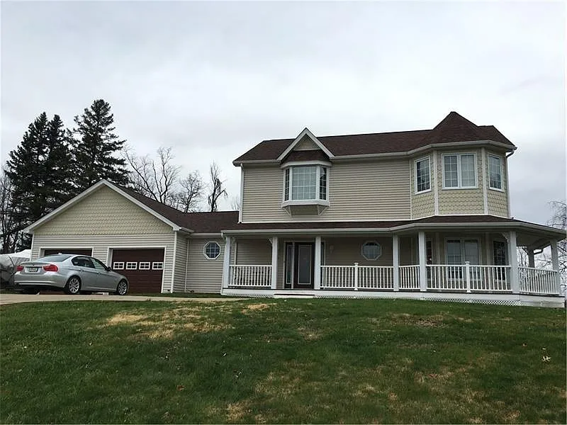 126 Taylor Ave photo 1