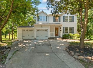 8927 Jeff Mar Dr, Glen Burnie, MD 21061