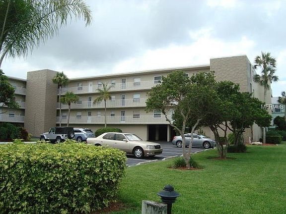 3rd image of 719 Pinellas Bayway #210