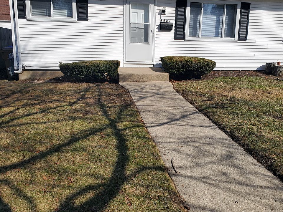 1st image of 5507 42nd Ave #1