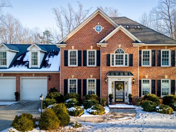 208 Paddington Ct, Lynchburg, VA 24503