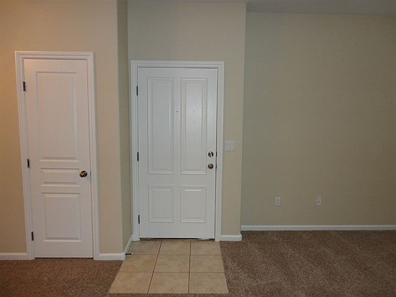 3rd image of 10432 Tuscany Rose Ct