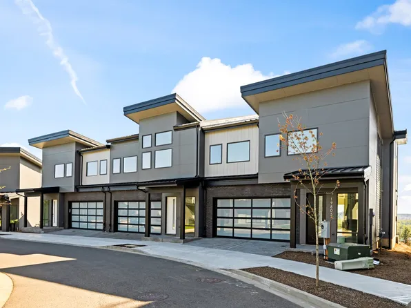 19809 SE Ascension Loop #22, Camas, WA 98607