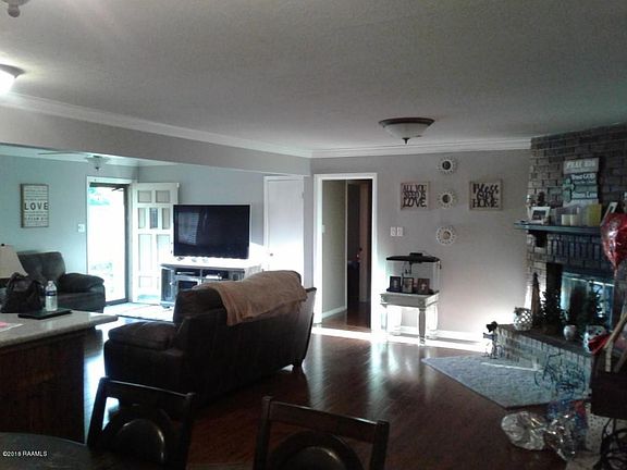 2nd image of 213 Thomas Nolan Dr