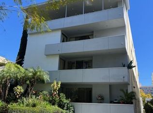 344 N Palm Dr APT 202, Beverly Hills, CA 90210