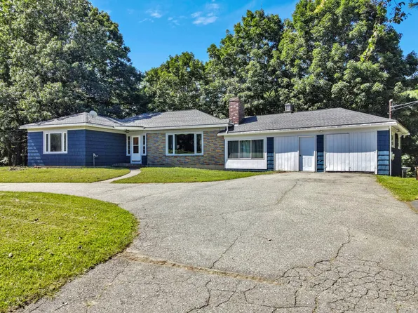 2 Old Belgrade Road, Augusta, ME 04330