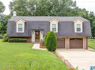 1246 David Dr, Pelham, AL 35124