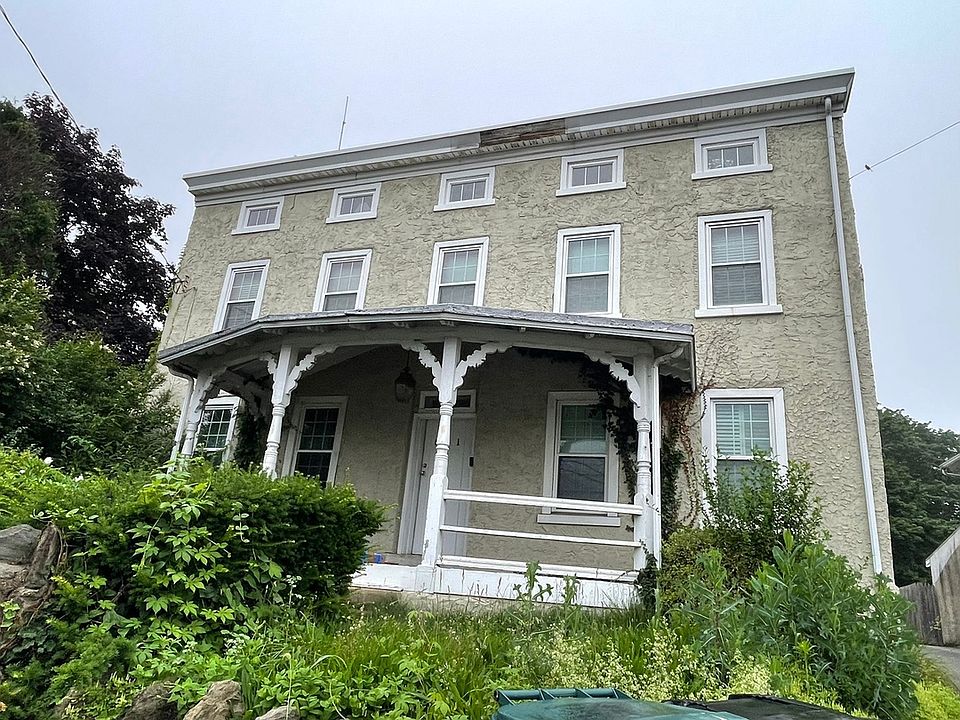 1st image of 661 Ridge Pike