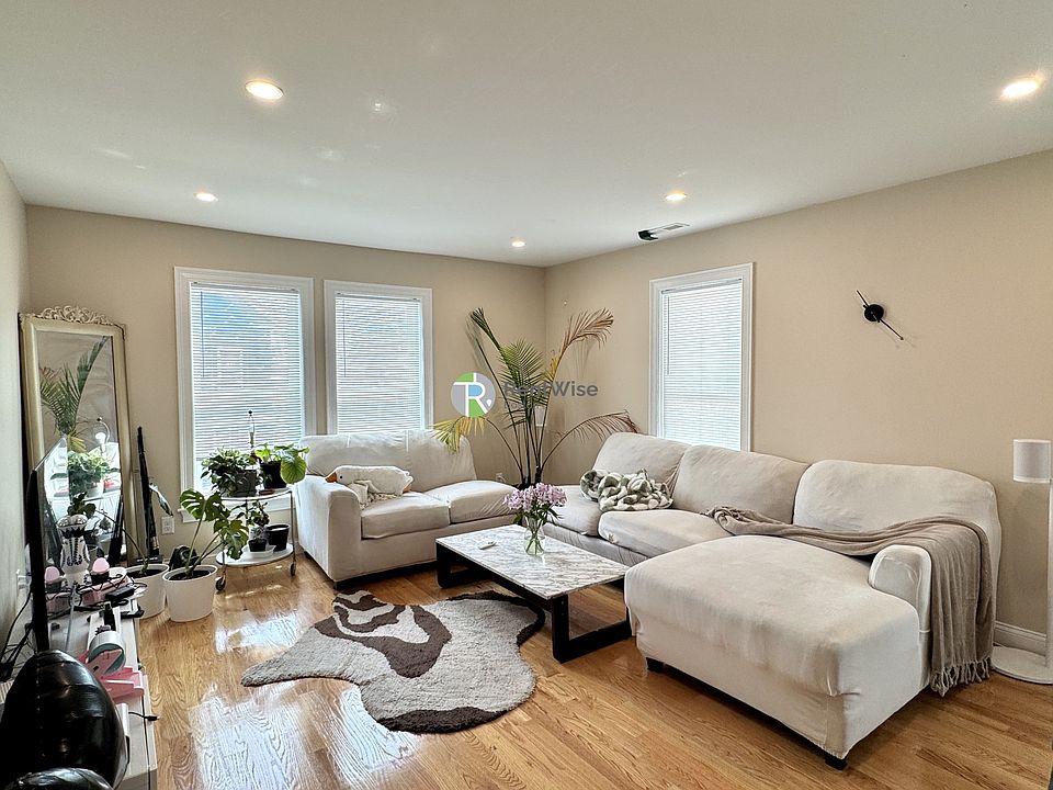 1st image of 64 Waverly St