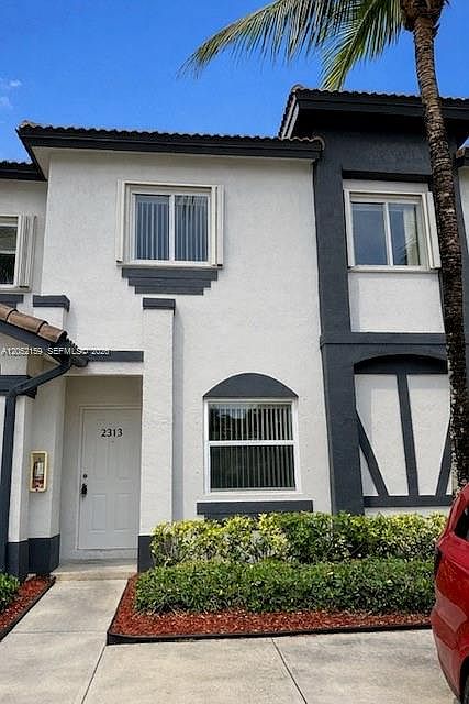 1st image of 2313 SE 24th Ave #2313