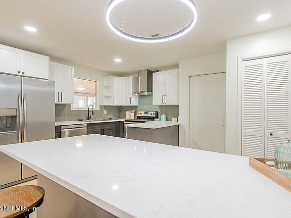 4th image of 2826 WATER VIEW Circle