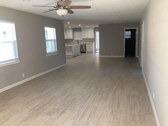 2nd image of 1618 Longacre Dr