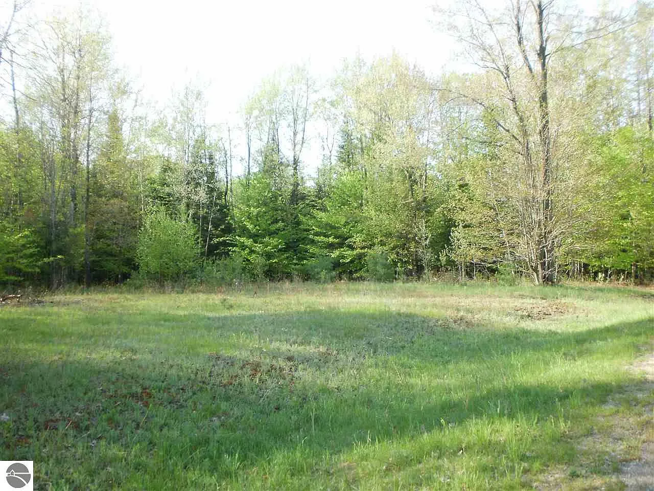 Spring Valley Dr #16 photo 1