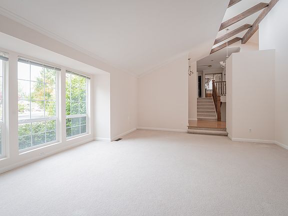 5th image of 4222 186th Pl SE