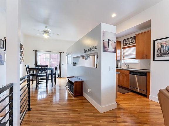 5th image of 701 E 5th St
