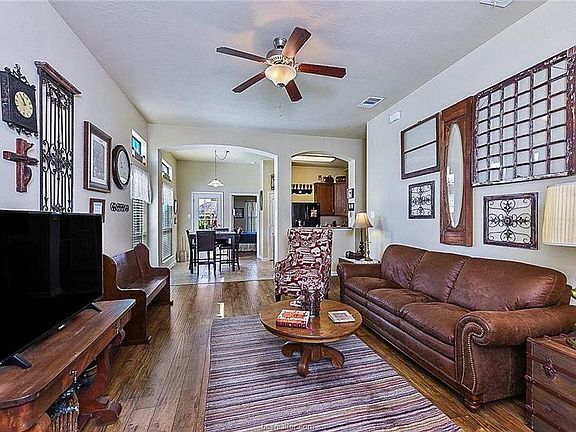 4th image of 3905 Yegua Creek Ct