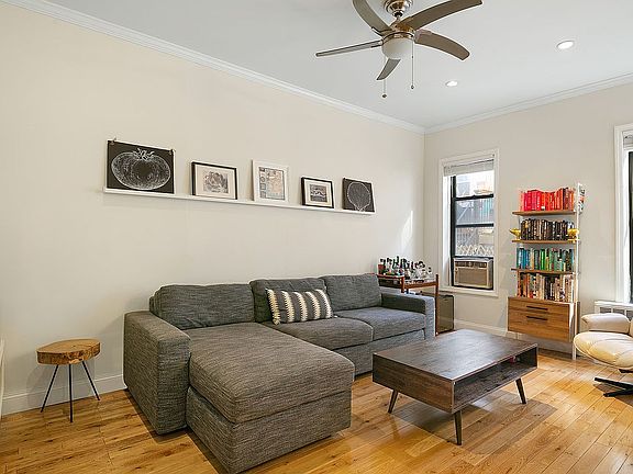 2nd image of 425 Prospect Pl APT 1G
