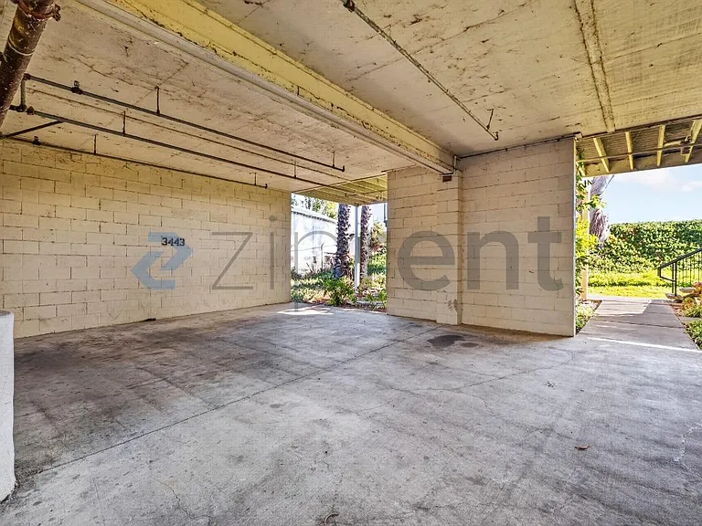 3443 Wells Rd — Photo 32