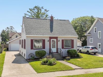 1230 Mount Vernon St, Oshkosh, WI, 54901