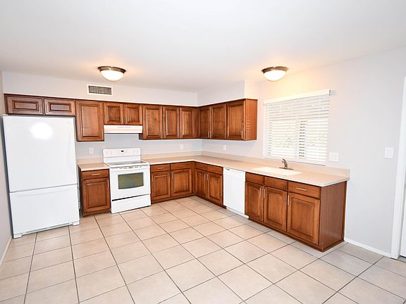 2nd image of 15241 N 23rd Ln