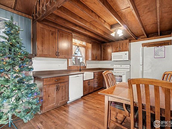 5th image of 280 Streamside Dr