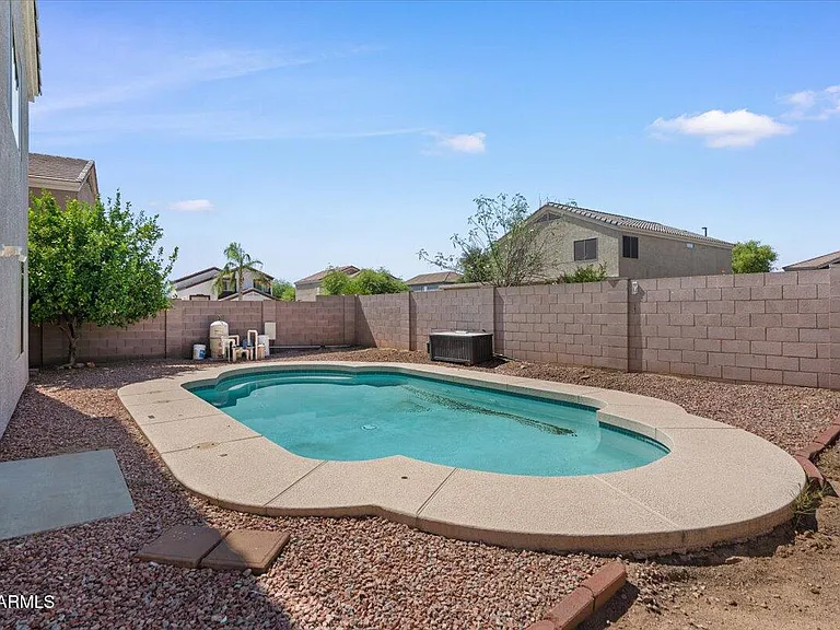 2289 W Hayden Peak Dr — Photo 32