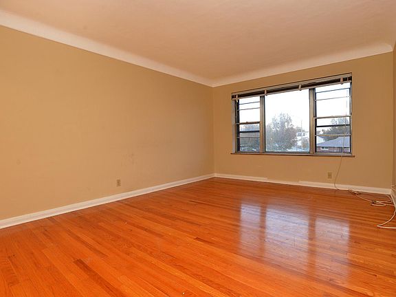 3rd image of 7024 Southland Ave APT H