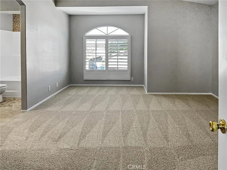 12787 Appian Ave — Photo 10