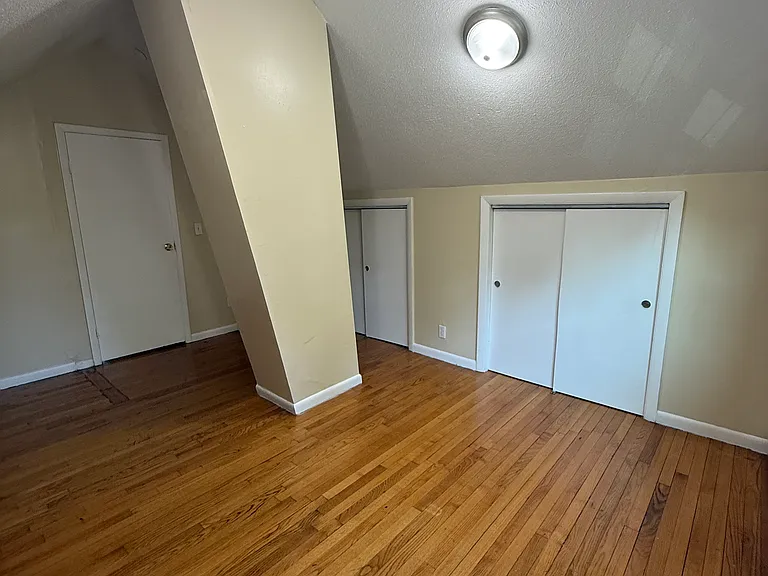 249 Munson St #2 — Photo 16