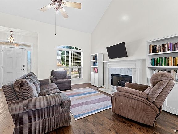 4th image of 2635 Shady Bank Ln