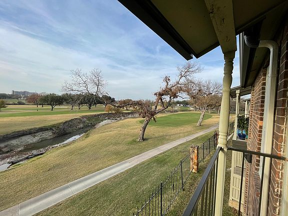 2nd image of 5981 Arapaho Rd APT 1004