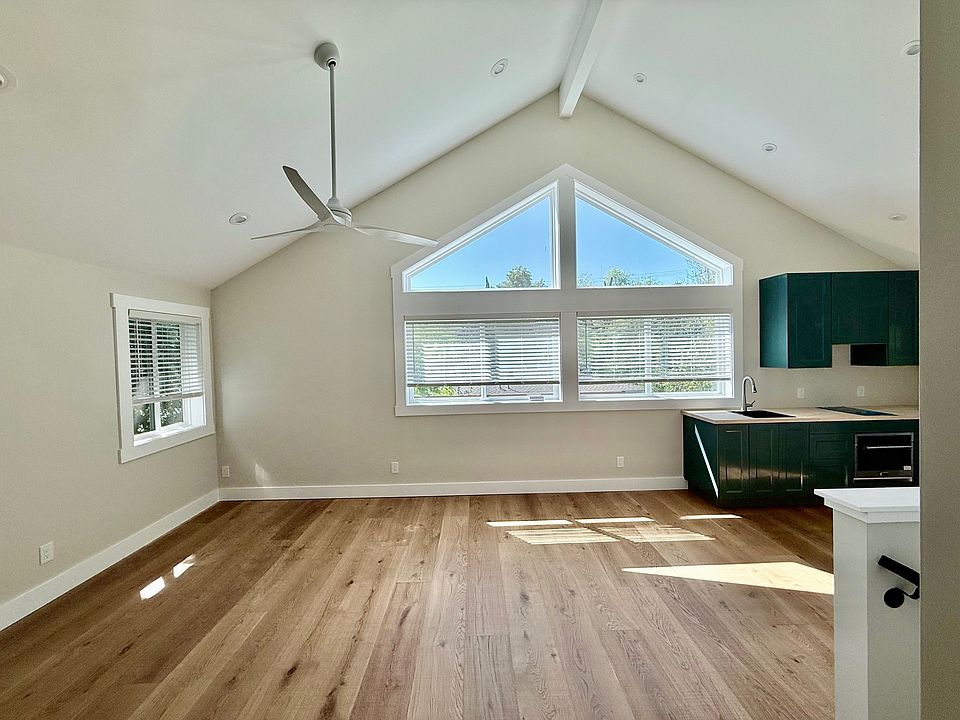 1st image of 331 Boyd Rd #B