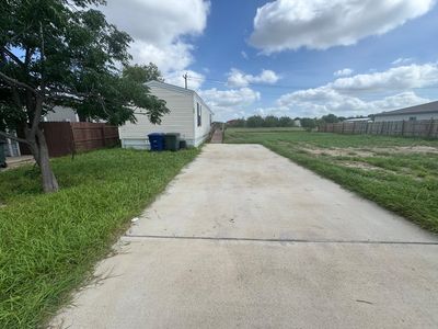 708 Big Leaf Dr, Laredo, TX, 78046