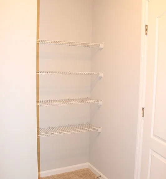 831 Erika Ln — Photo 40