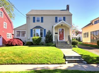 430 Allyndale Dr, Stratford, CT 06614
