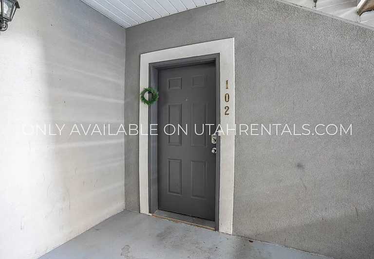 532 N Seven Peaks Blvd #532-2 — Photo 4