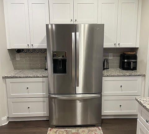 The fridge stays if you need it!