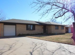 1509 N Carlton Ave, Liberal, KS 67901