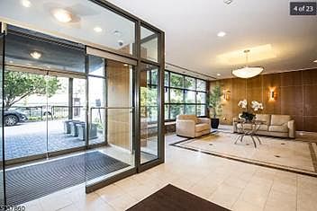 1st image of 60 Parkway Dr E APT 4J