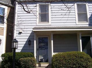 11926 Redtree Way, Reston, VA 20194