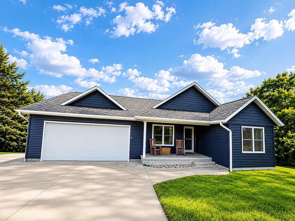 1st image of 25771 Honeycut AVENUE
