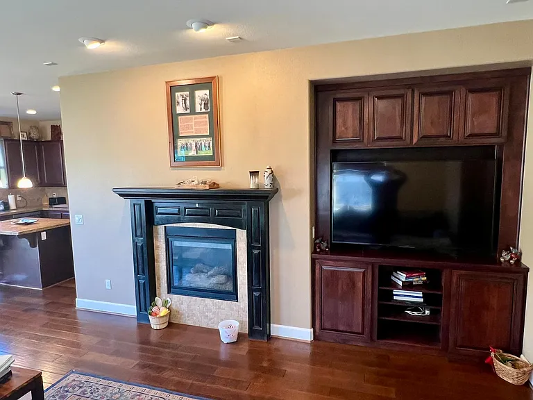 805 Sage Crest Dr — Photo 8