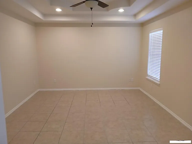 1514 Christian Cir — Photo 35