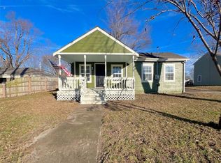 739 Lake St, Lawrence, KS 66044