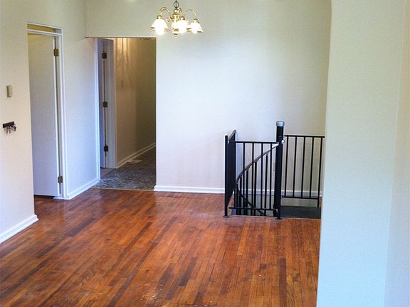 3rd image of 1312 N Bell Ave APT 1F